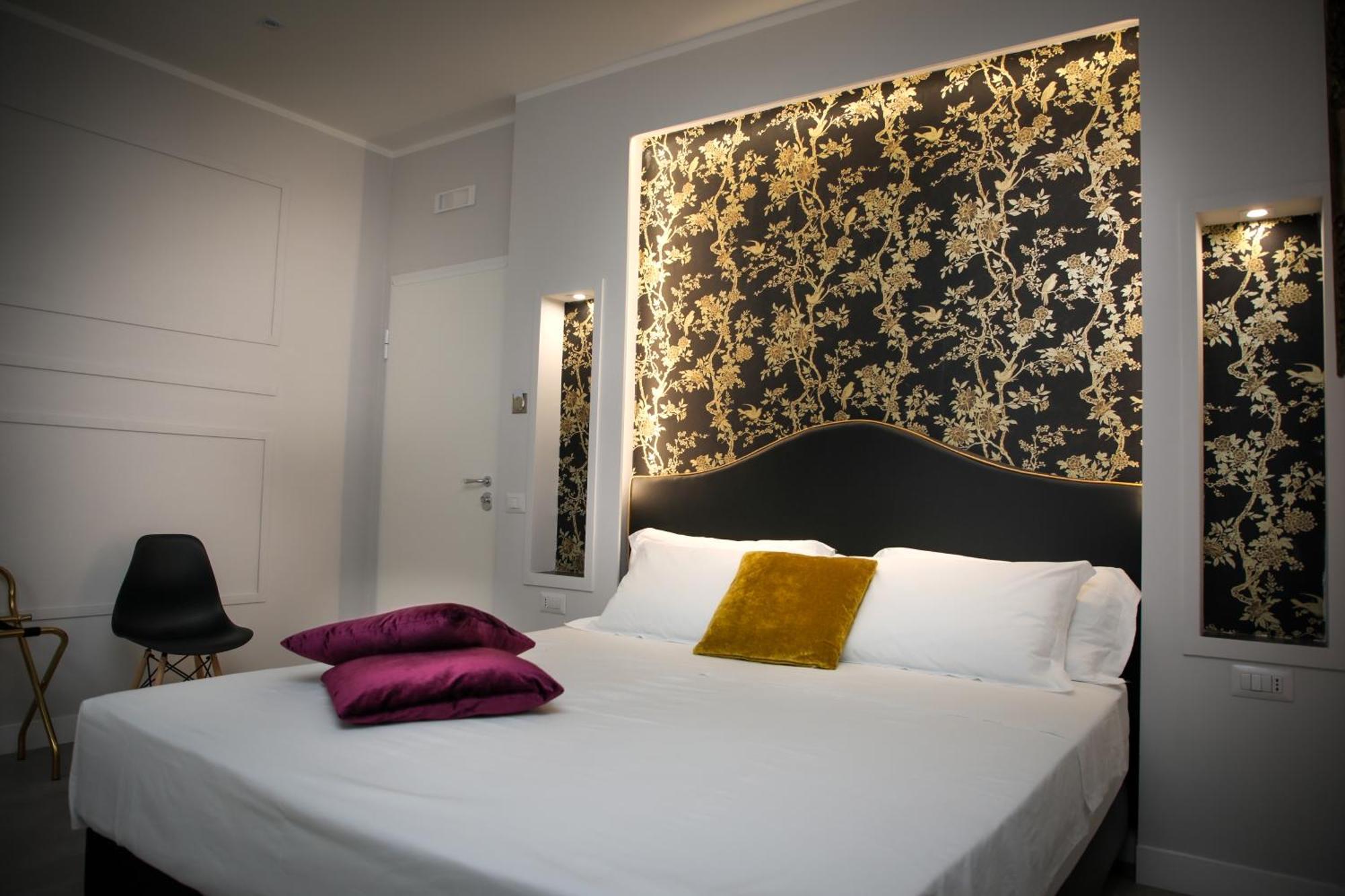 Principessa Isabella Luxury Rooms 살레르노 외부 사진