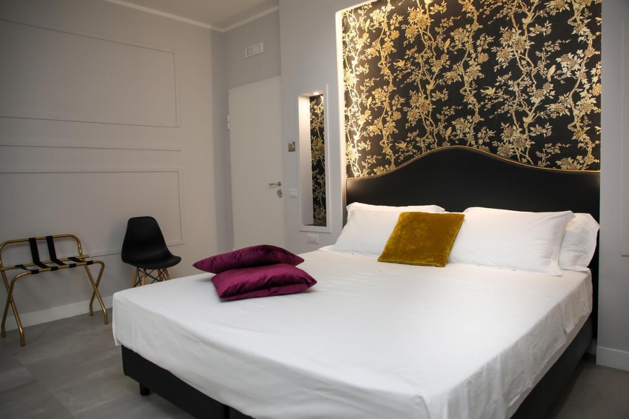 Principessa Isabella Luxury Rooms 살레르노 외부 사진